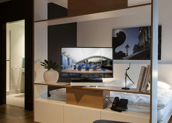 Smartments Hauptbahnhof - Serviced 4*
